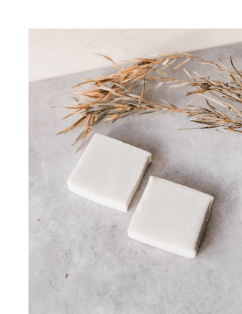WHITEの石鹸の商品写真